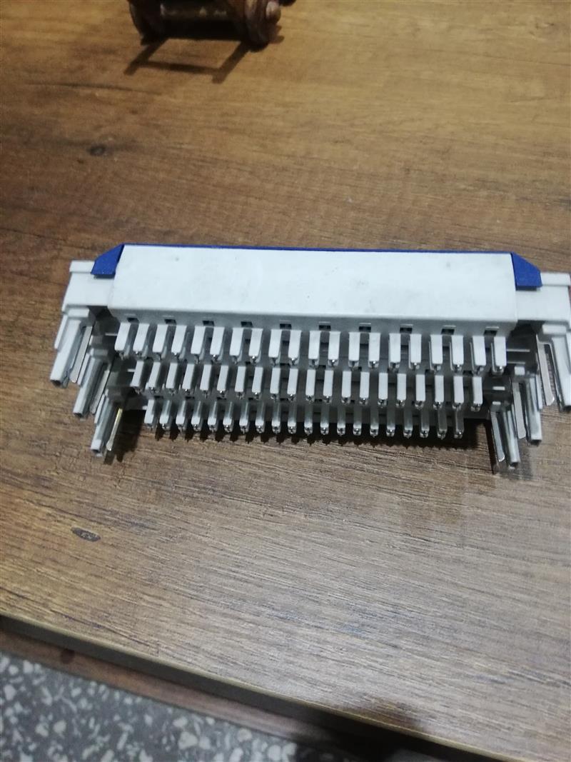 TELEFON YILDIRIM KORUYUCU  Ericsson